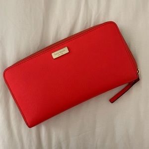 KATE SPADE LARGE WALLET ♠️